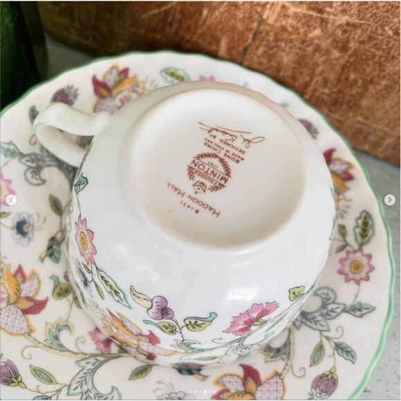 Vintage Teacup Saucer Minton England Bone China Swirl Floral Haddon Hall Pattern - Picture 5 of 8